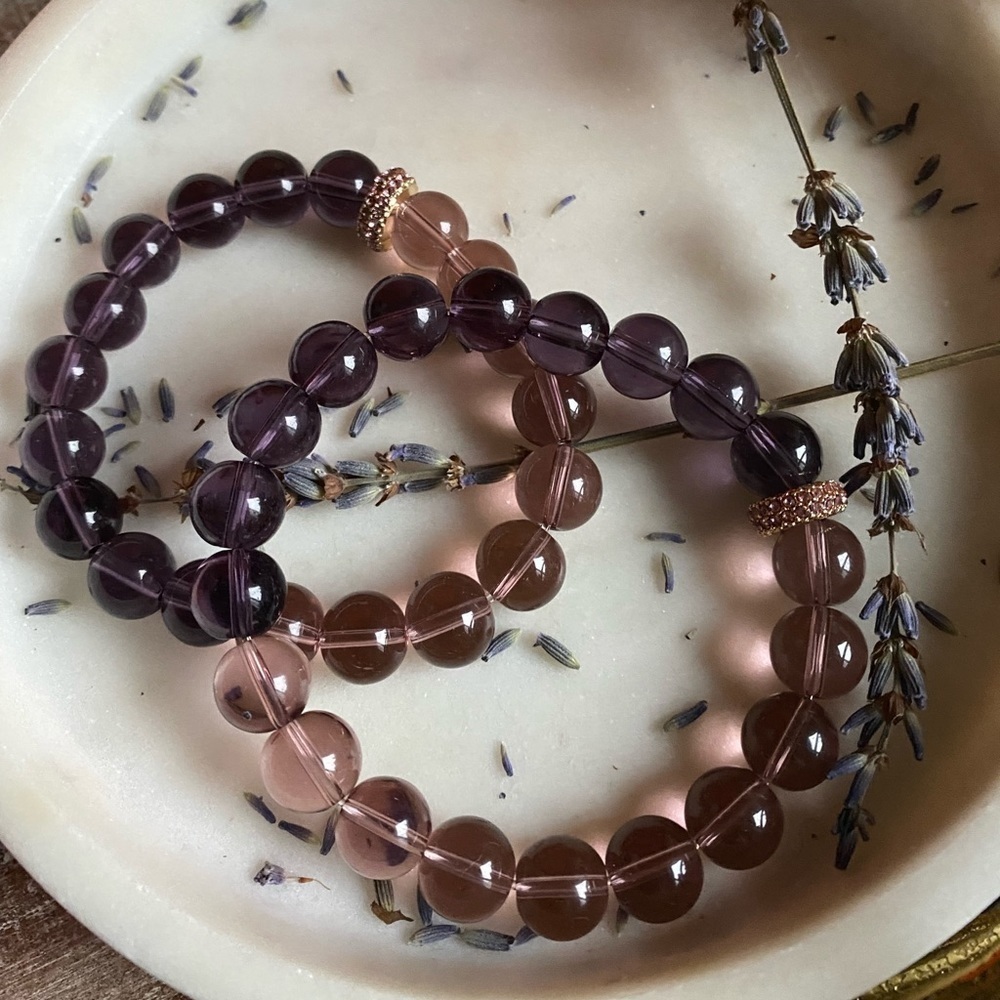 𝅺czech glass Beaded ombré stretch bracelet with rose gold tone accent micropavè